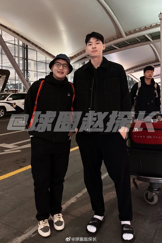 加油！探長(zhǎng)：崔永熙將在今晚啟程飛往美國(guó) 開(kāi)啟又一段康復(fù)訓(xùn)練